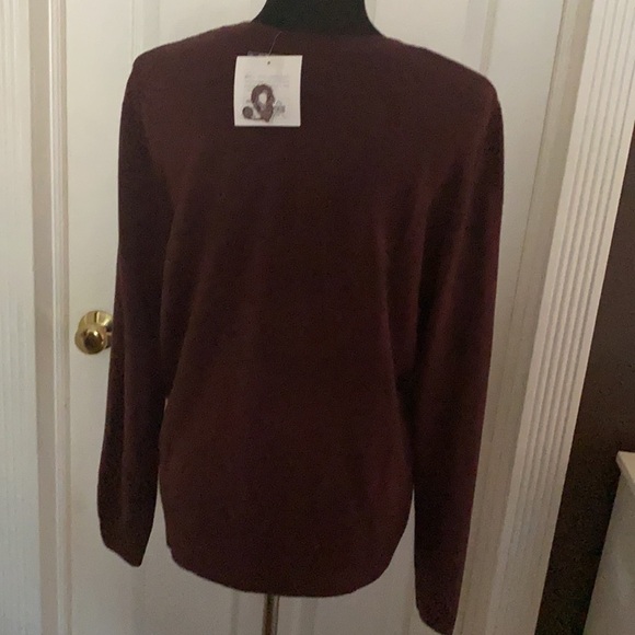 Croft & Barrow Women Burgundy Cardigan Sweater NWT - Picture 3 of 5